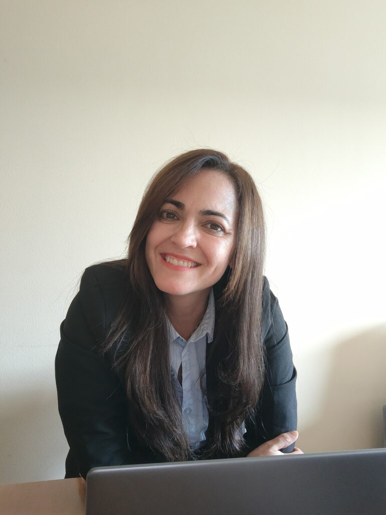 Raquel Páez copywriter y community manager